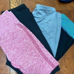 4 pairs of workout leggings